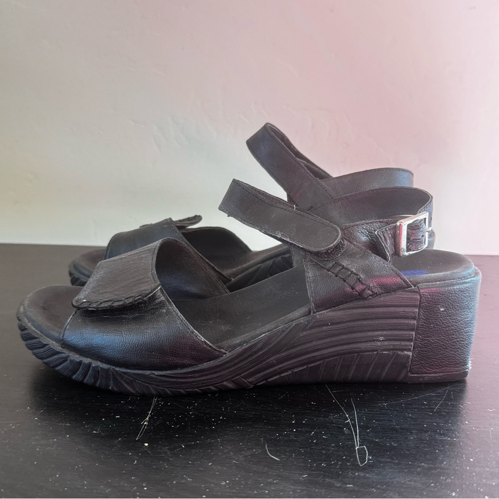 Wolky Shira Black Leather Wedge Sandals - Picture 1 of 7